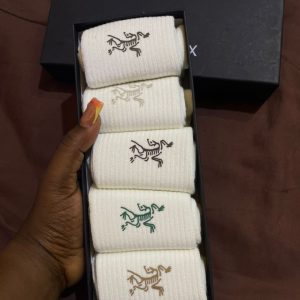 luxury carton socks